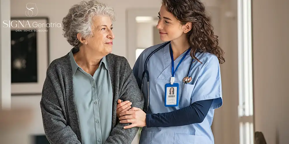 Consulta médica especializada para idosos